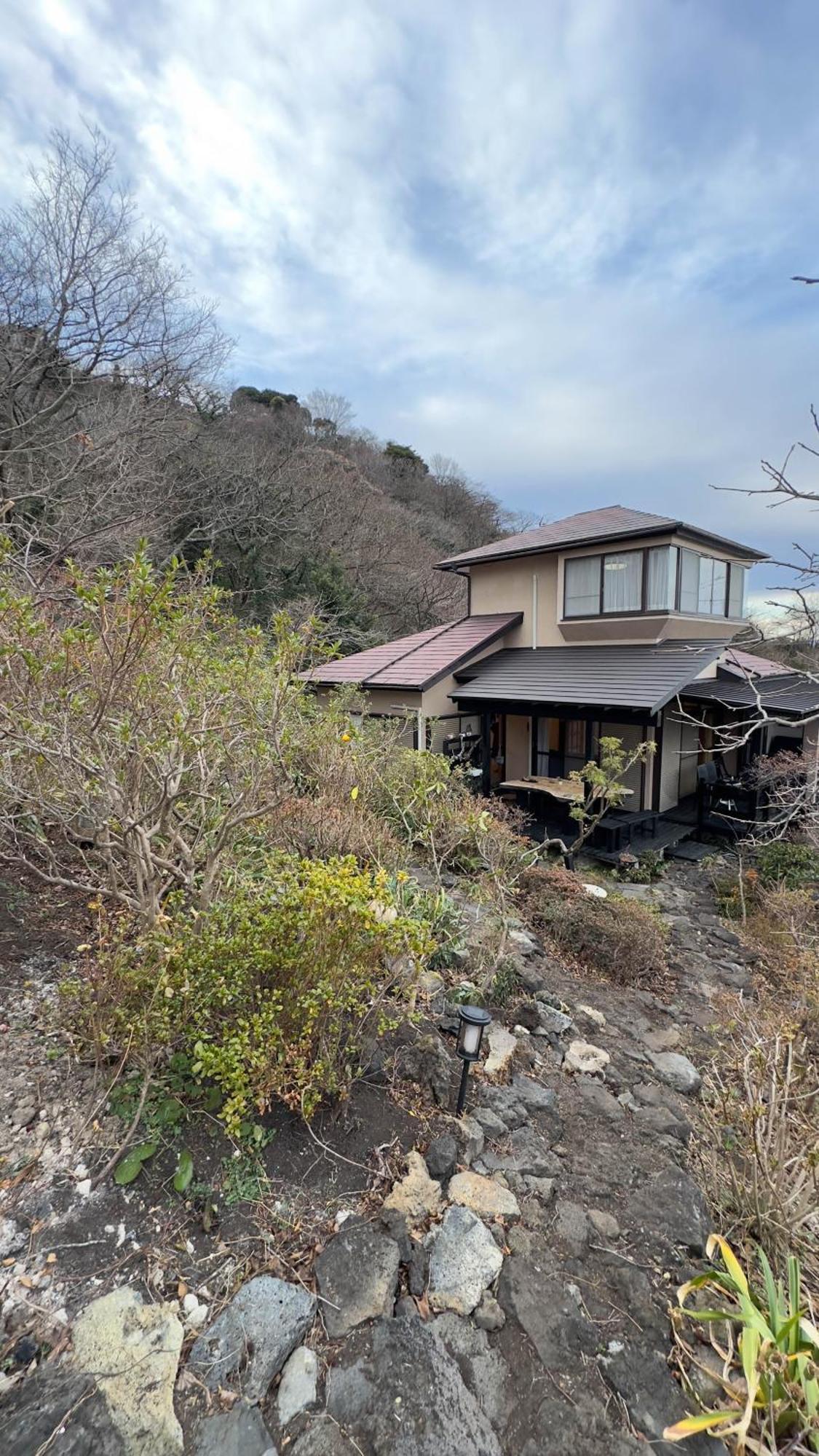 伊豆高原 温泉付別荘 Isana Mountain Villa Futo Exterior foto